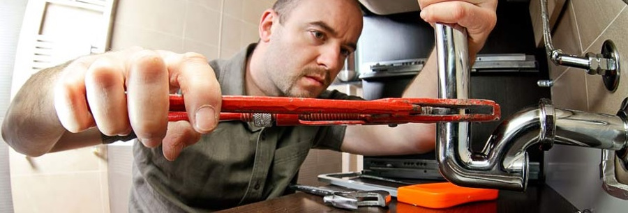 plombier Le Coudray-Montceaux